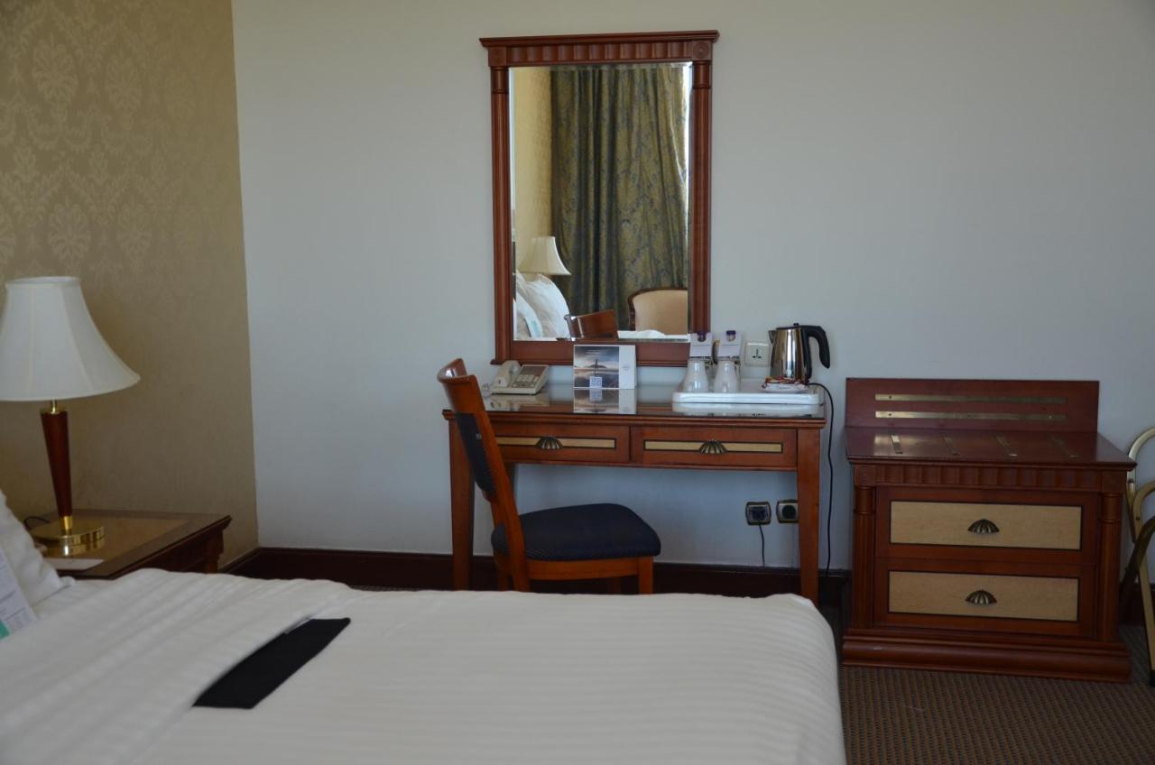 Le Meridien Al Hada Ngoại thất bức ảnh